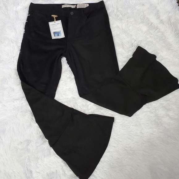 Indigo Rein Pants - NWT!! INDIGO REIN BLACK VELVET SMOOTH MEDIUM RISE FUT & FLARE BELL BOTTOMS!